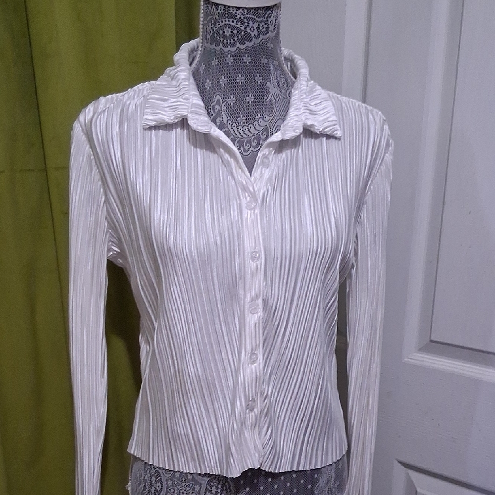 CELLECCI  S Elegant White Pleated Women's Top